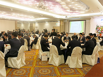 ⑧会場雰囲気（議員）